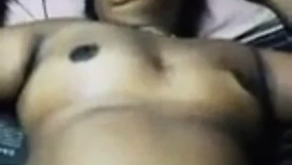 Desi aunty kedi parmak