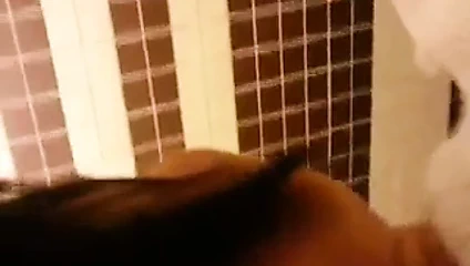 Fransız annaly becerdin üzerinde wc