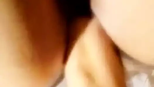 mi faccio sfondare il culo con un bel vibro mmmmmmmmmm