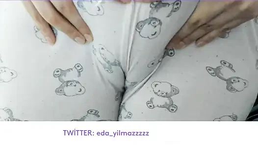 CAMELTOE- PAJAMA- SWOLLEN PUSSY