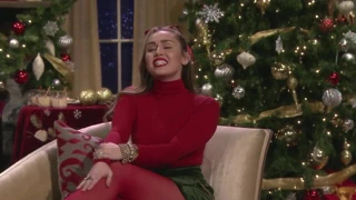 Kırmızı külotlu çorap pt içinde Miley cyrus. 2