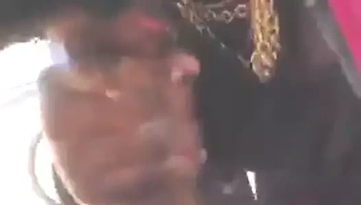 Slurpin dışarıda boşalıyor