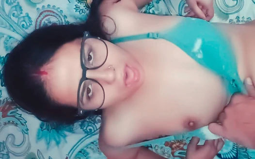 Хардкор Latika с большими сиськами с членом сводного брата