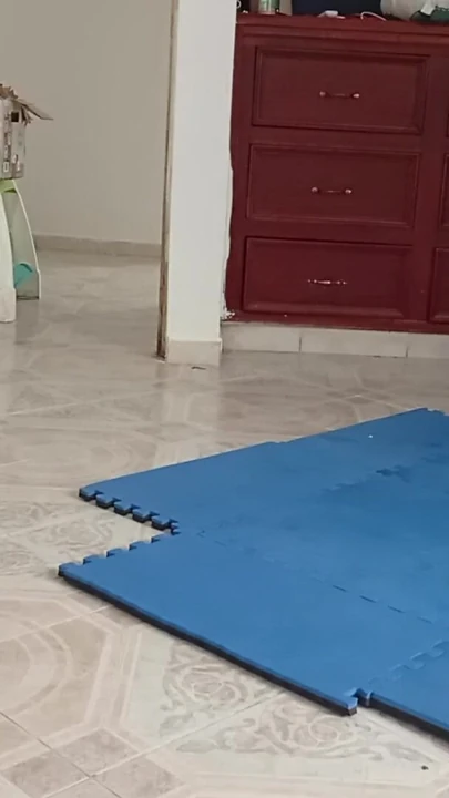 Chubby mom records herself and sends me a video doing cleaning in a thong | Clip 2