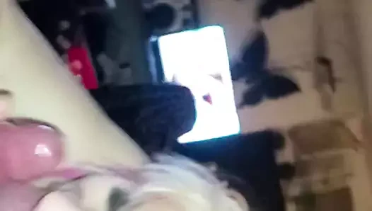 The blue demon is waking up or rotting right now, so it's hard at the limit...