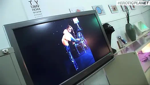 Büyük göğüsler - üçlü doktor