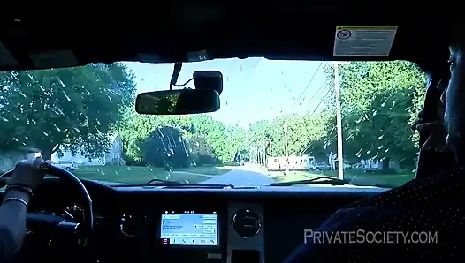 Perili ev şenlik