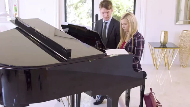 Üvey kızkardeşin göt deliği hakim olmak için can atıyordu