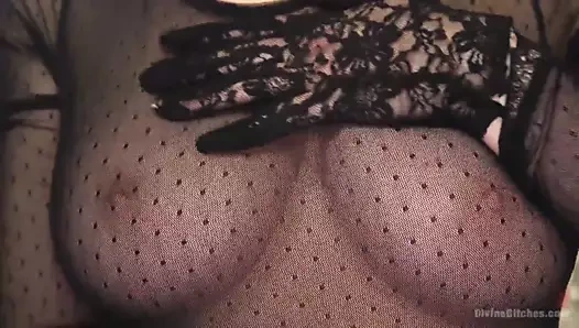 Kiraz yırtık çay servisi