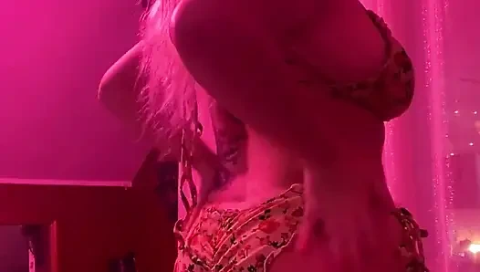 5 dakikalık egzersizi ve bikini