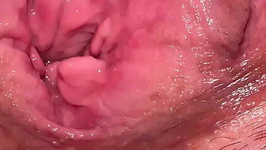 Büyük zenci yarağı dildosunda fışkırtıyor