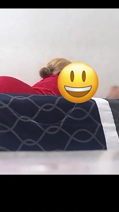 Güzel Büyük Kıçlı Sarışın