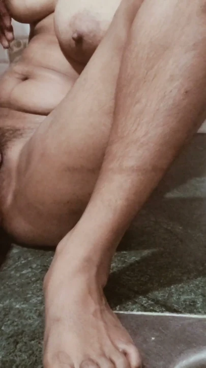 Sıcak karı mutfakta sikilme Desi Queen 01 Priya Pro 56 | Bölüm 1