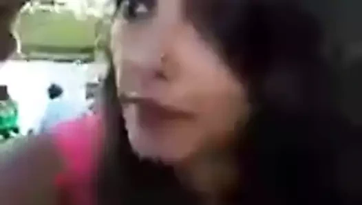 Seksi kız selfie yapıyor 9.mp40