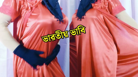 Arap tarzında Hintli Müslüman tesettürlü güzel kadın