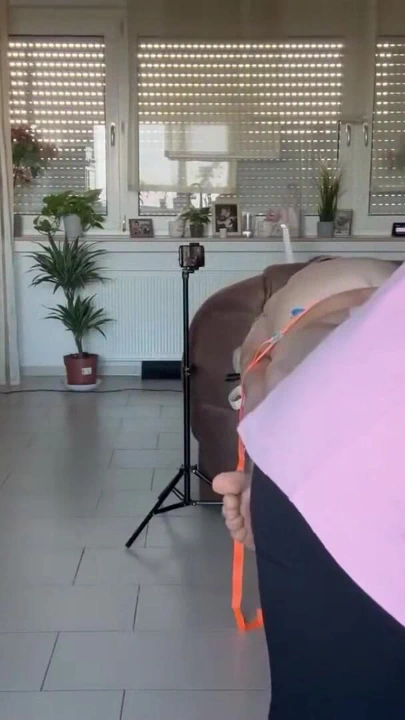 Domlady mia slaveofm hell of pain cbt'i kırbaçlıyor ve elektrik ve edepsiz diş teli ile cezalandırılıyor - bölüm 5 | Klip 2