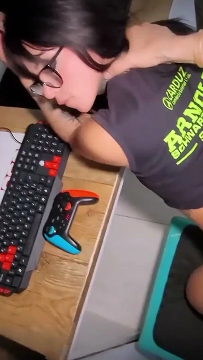 En sevdiğim pozisyon, çok keyif alıyorum. | Klip 2