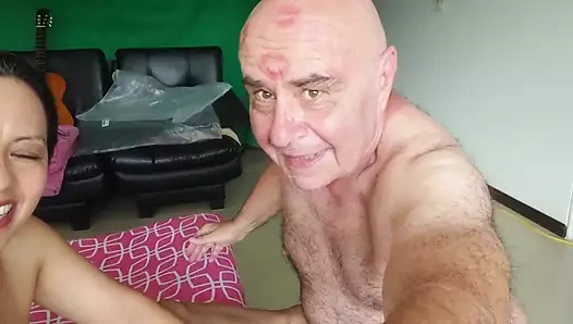 Garabas ve Olpr ile her taraftan seviliyor