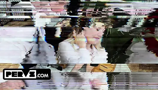 Ofis patronu kocasını aldatıyor teaser