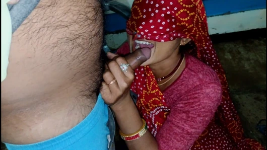 The elder brother made his brother's wife suck a cock and made her a horse, the boy is very good, my brother's wife.