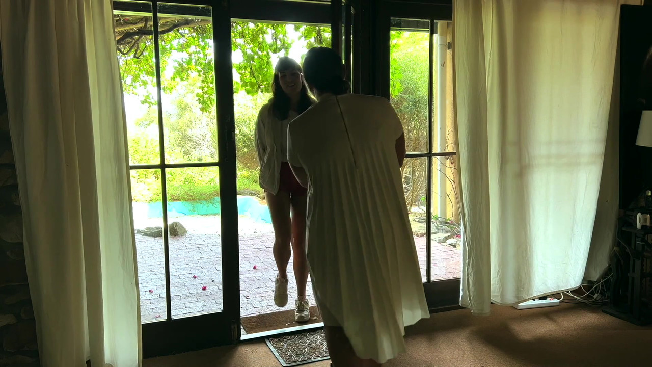 Dominatrix Mistress April - Slave Nanny in action