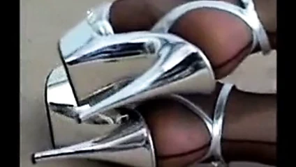 Platformlu topuklu ayakkabılar