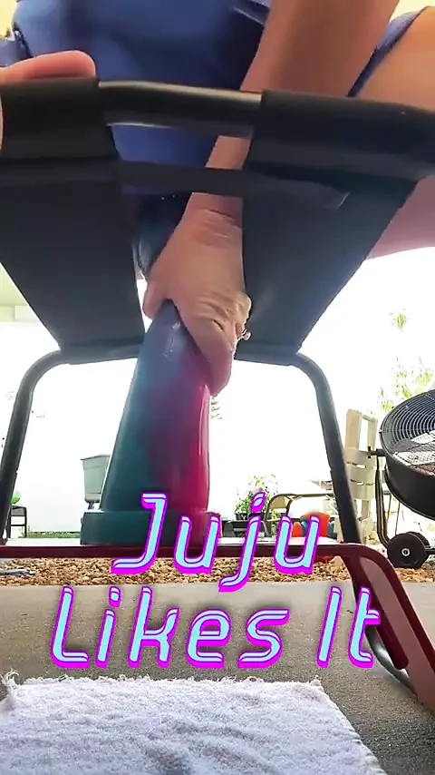 Новые игрушки, игра на улице