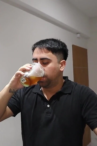 Я трахаю мою подругу в задницу после напряженного дня на работе - анальный кримпай Lynnscream