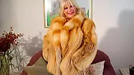 Victoria kürk manto