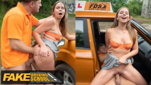 Sahte sürücü kursu - sarışın orta yaşlı seksi kadın Julia Parker arabada sakso çekiyor ve açık havada kaput üzerinde sikiliyor sansürsüz halka açık seks