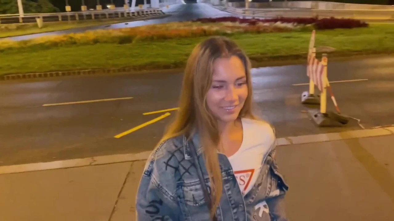 Blowjob on the Street of Budapest