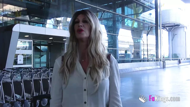 Удивительный дебют для грязной пумы: встречайся и наслаждайся Jenna Arson!