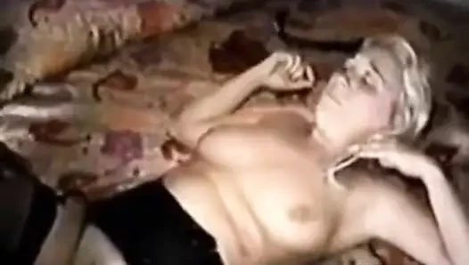 Büyük zenci yarağı bağımlılığı -% 100 amatör ve ev yapımı porno videoları. Orta yaşlı seksi kadınlar büyük zenci yarağı bağımlısı ve ırklararası sikişiyor.