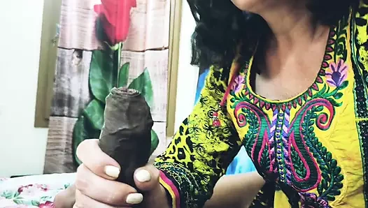 Beyaz sürtük evli kadının büyük zenci yarağı ile bir erkeğe ihtiyacı var