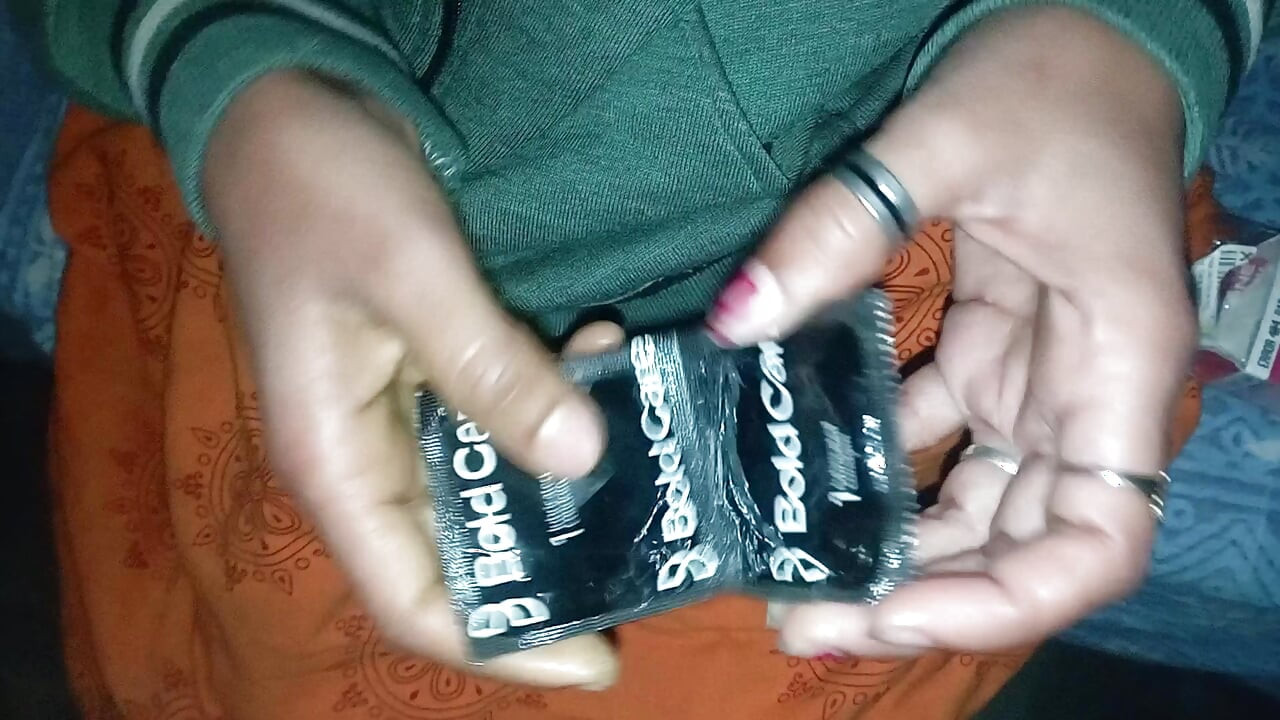 Desi Hot Wife Hardcore Fuck Doggy Style With Condom Viral Video