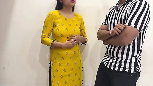 Silindir de do bhaiya pls- Hintli komşunun ateşli karısı silindir takası ile sikiliyor, kıllı amına boşalıyor