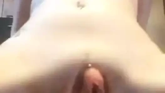 Muazzam yapay penis ve açık kedi