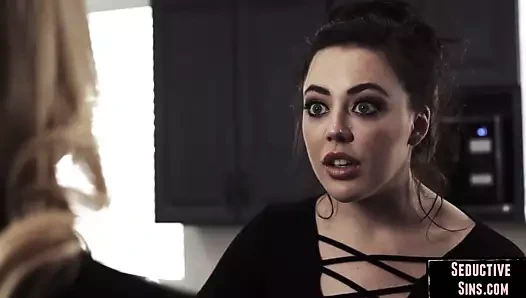 Düzgün vücutlu bebek emme horoz önce doggystyle seks