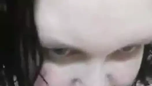 Seksi iri güzel kadın facebook arkadaşım