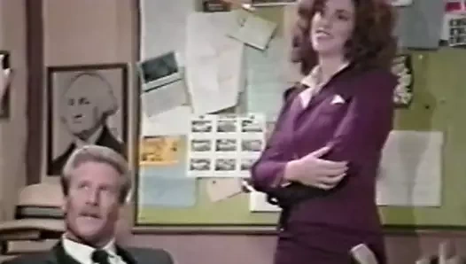 Shanna mccullough içinde la raw (1987)