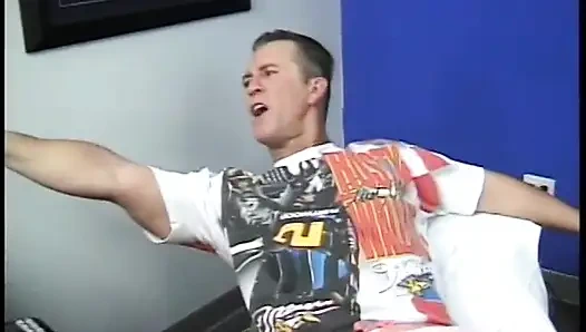 Hamile kadın zenci bir adam tarafından sikilmeyi seviyor