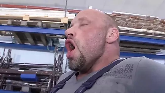 Evli kadın ne yaptığını bilmiyor