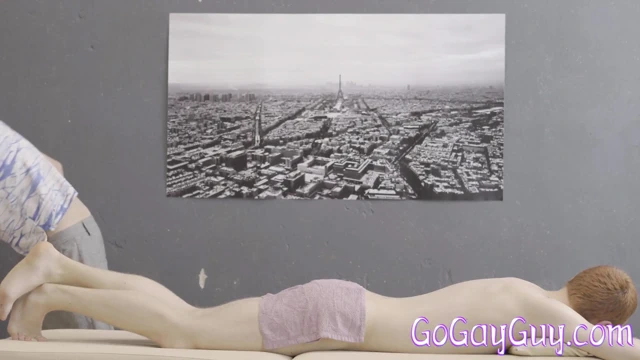 Ruslan ve Elisey ateşli eşcinsel masajı