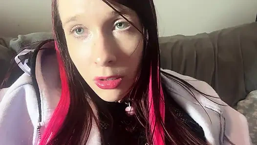 Küçük penis aşağılama düşkünü edepsizce konuşan genç