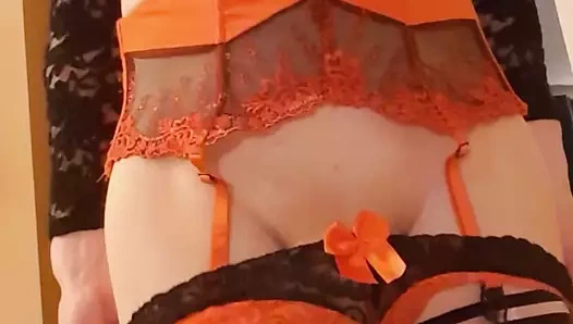 Korkak twerks içinde kadın iç çamaşırı ve boşalan