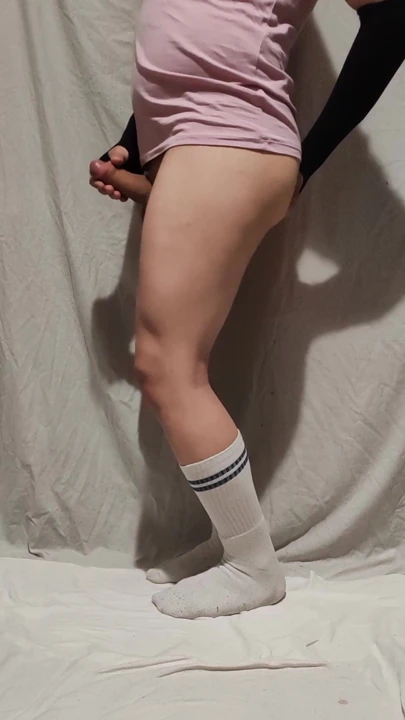 Parmaklarımla femboy götümü itiyorum
