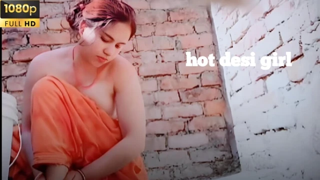 🔥 MMS Desi Asian Village Girl Very Hot Sexy Beautiful Girl Taking Bathing Caressing Her Soft Body Rubbing Her Hot Sexy Boobs