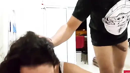 Evli kadın yarağımı emmeyi seviyor artık durmadım!