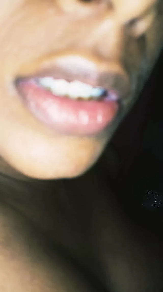 Тамильская аудио девушка с грязным разговором