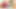 Seksi vücutlu kızlar yatakta ateşli bir yarağı emiyor ve sikiyor